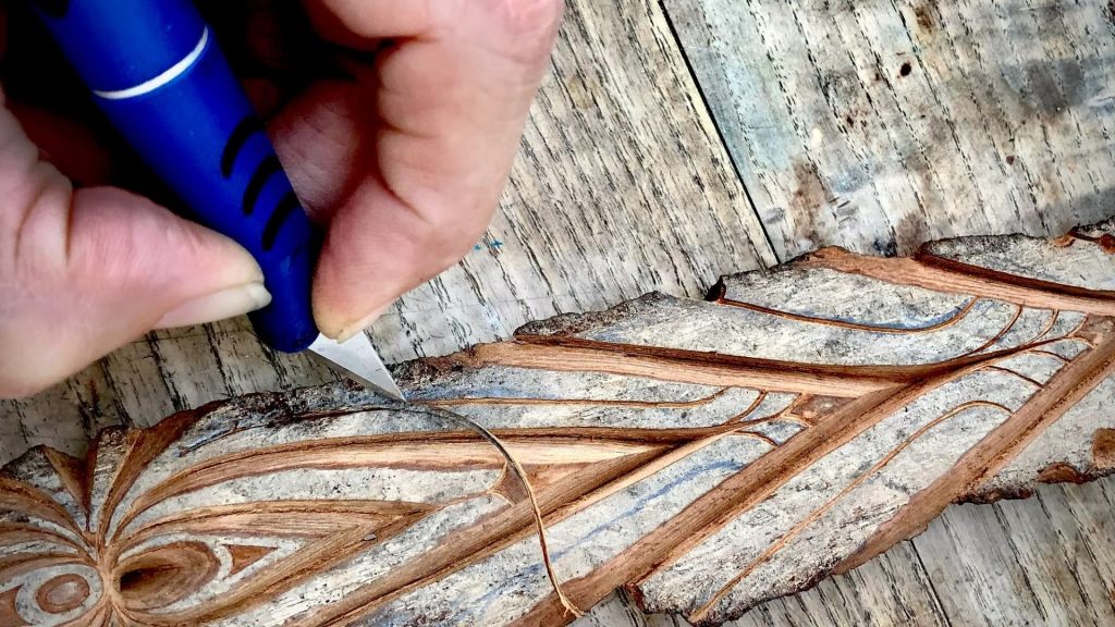 Initiation à la sculpture sur bois flotté