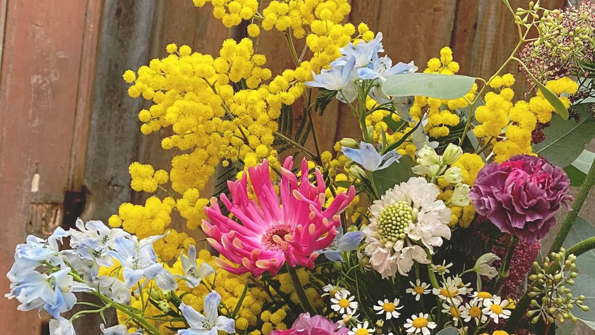 Atelier bouquet de fleurs de saison par l'atelier de Brice